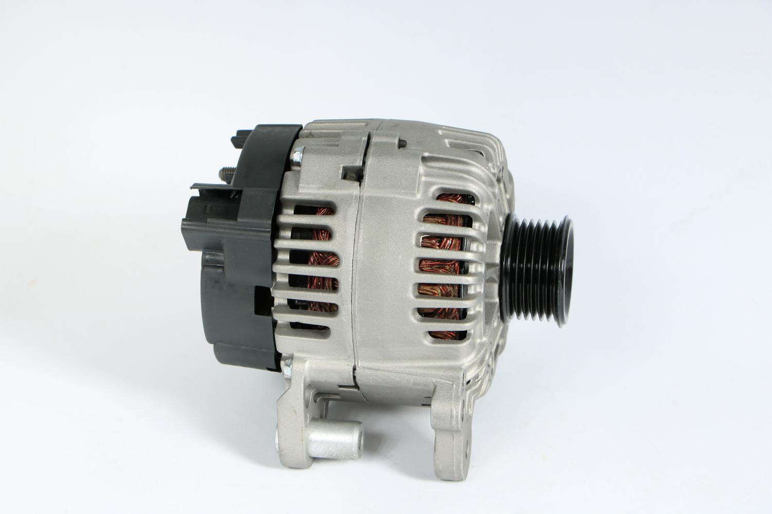 Valeo Lichtmaschine Generator LiMa für Audi Seat Skoda VW 439637 TG11C057