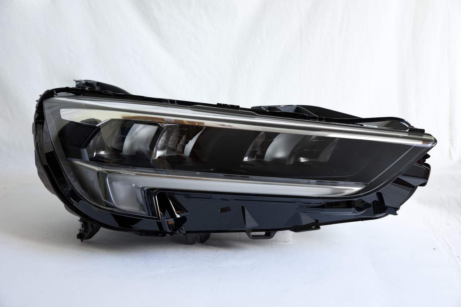Hella LED Scheinwerfer Rechts für Opel Insignia B Grand Sport Sports Country Tourer – 1EX 354 882-021