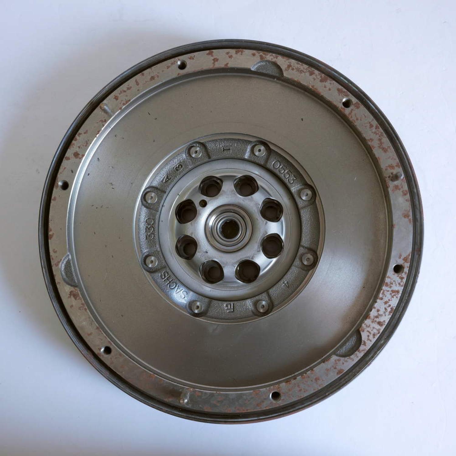 Sachs Zweimassenschwungrad für Mercedes Sprinter 2-t 3-t 4-t 5-t 2294 000 519