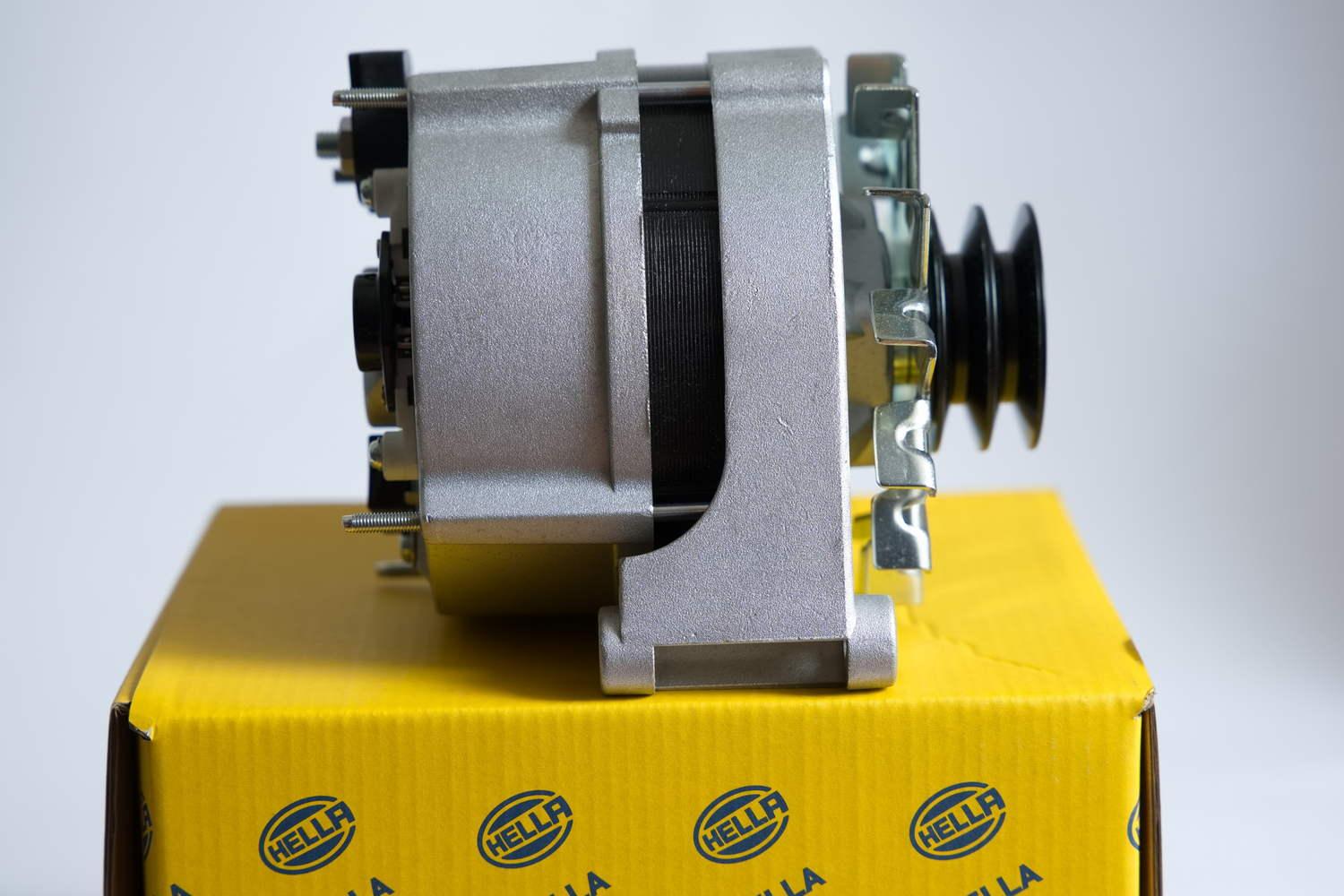 Hella Lichtmaschine Generator für Volvo 240 340 740 940 960 8EL 012 426-521