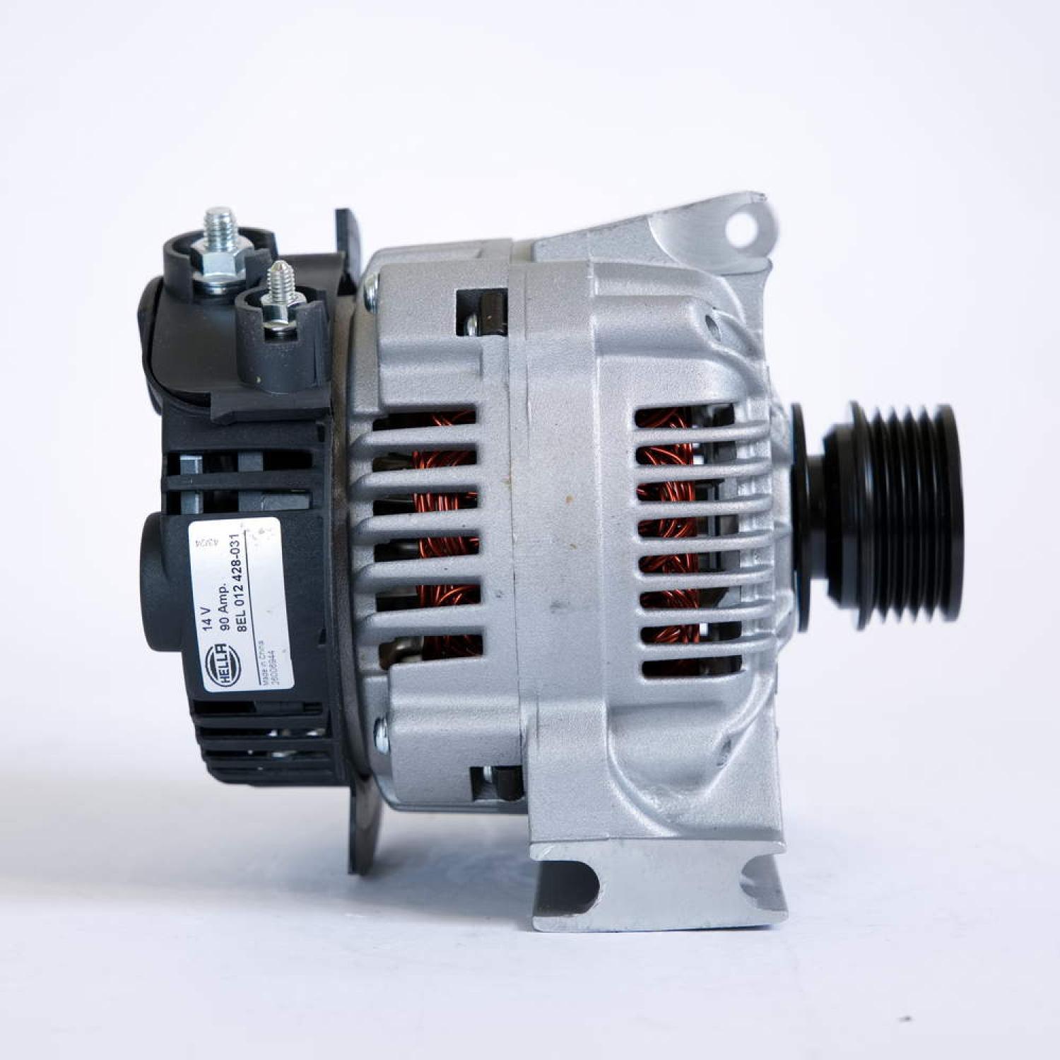Hella Lichtmaschine Generator für Mercedes A-Klasse A 140 160 W168 Vaneo 414 1.6 8EL 012 428-031