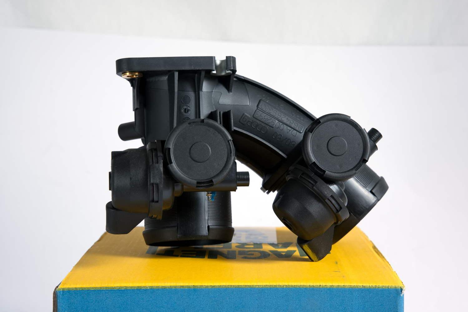 Magneti Marelli Drosselklappenstutzen für Citroen C4 C5 Peugeot 307 407 607 2.0 HDi 16V 802009289501