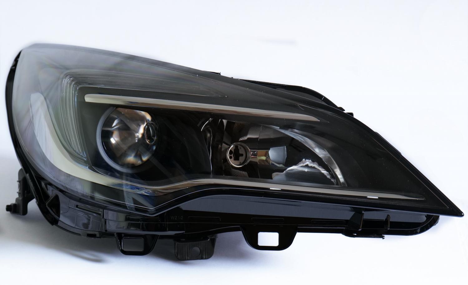 Hella Scheinwerfer mit LED Tagfahrlicht RECHTS für Opel Astra K 1EL 354 829-021