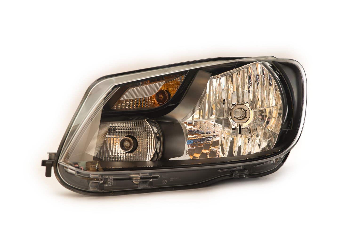 Halogen Scheinwerfer Links für VW Caddy III Bj. ab 06/2013 Hella 1EL 010 551-111