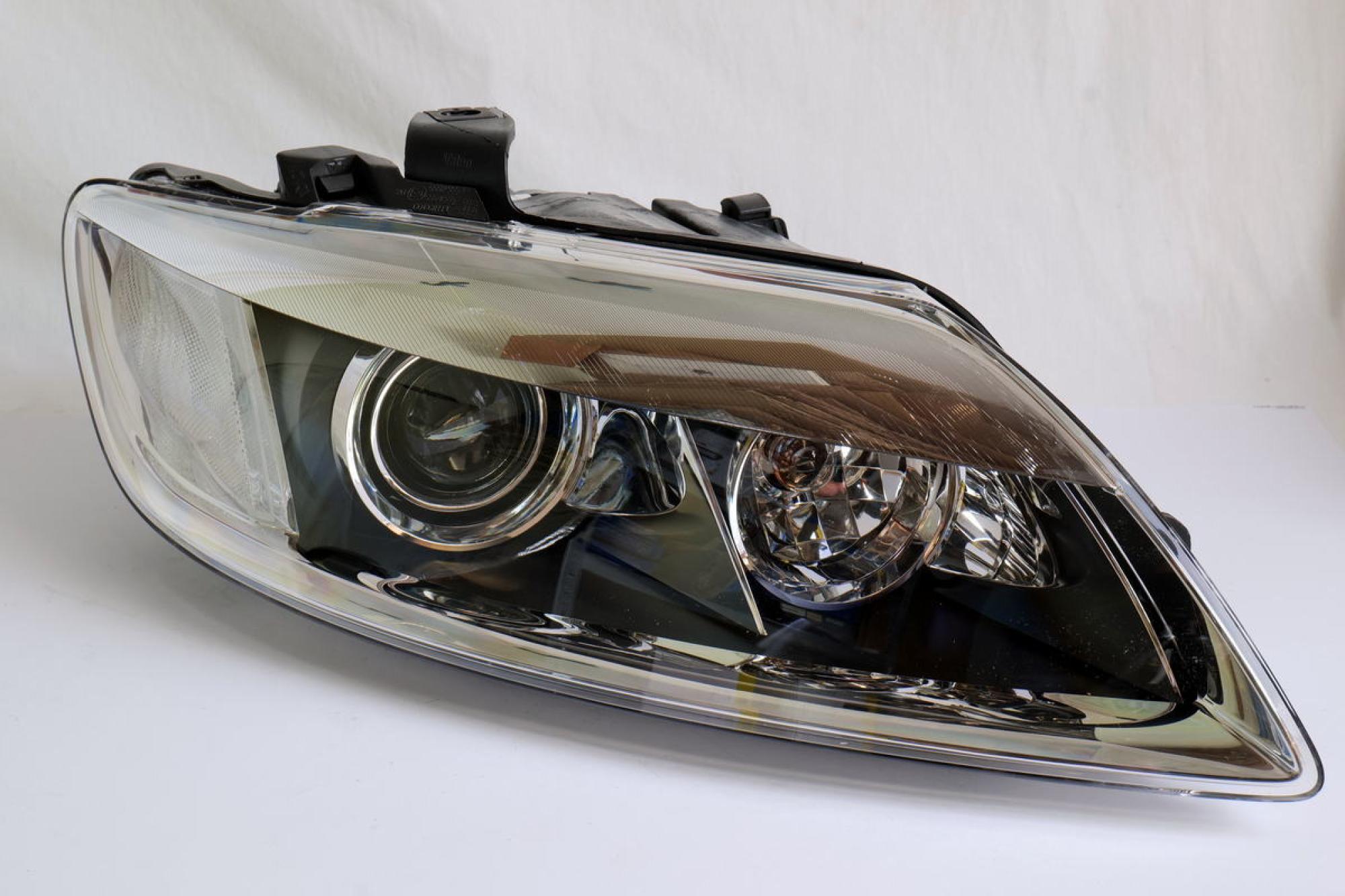 Valeo rechter Scheinwerfer Bi-Xenon für Audi Q7 4L OE-Nr 4L0941030A 043257