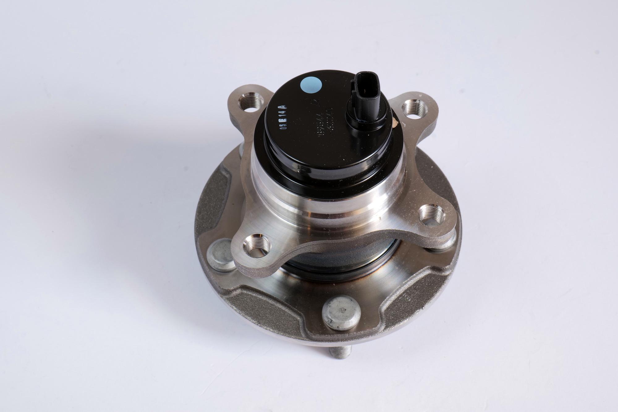 Febi Bilstein Radlagersatz Radlager Nabe für Lexus IS III E3 107920
