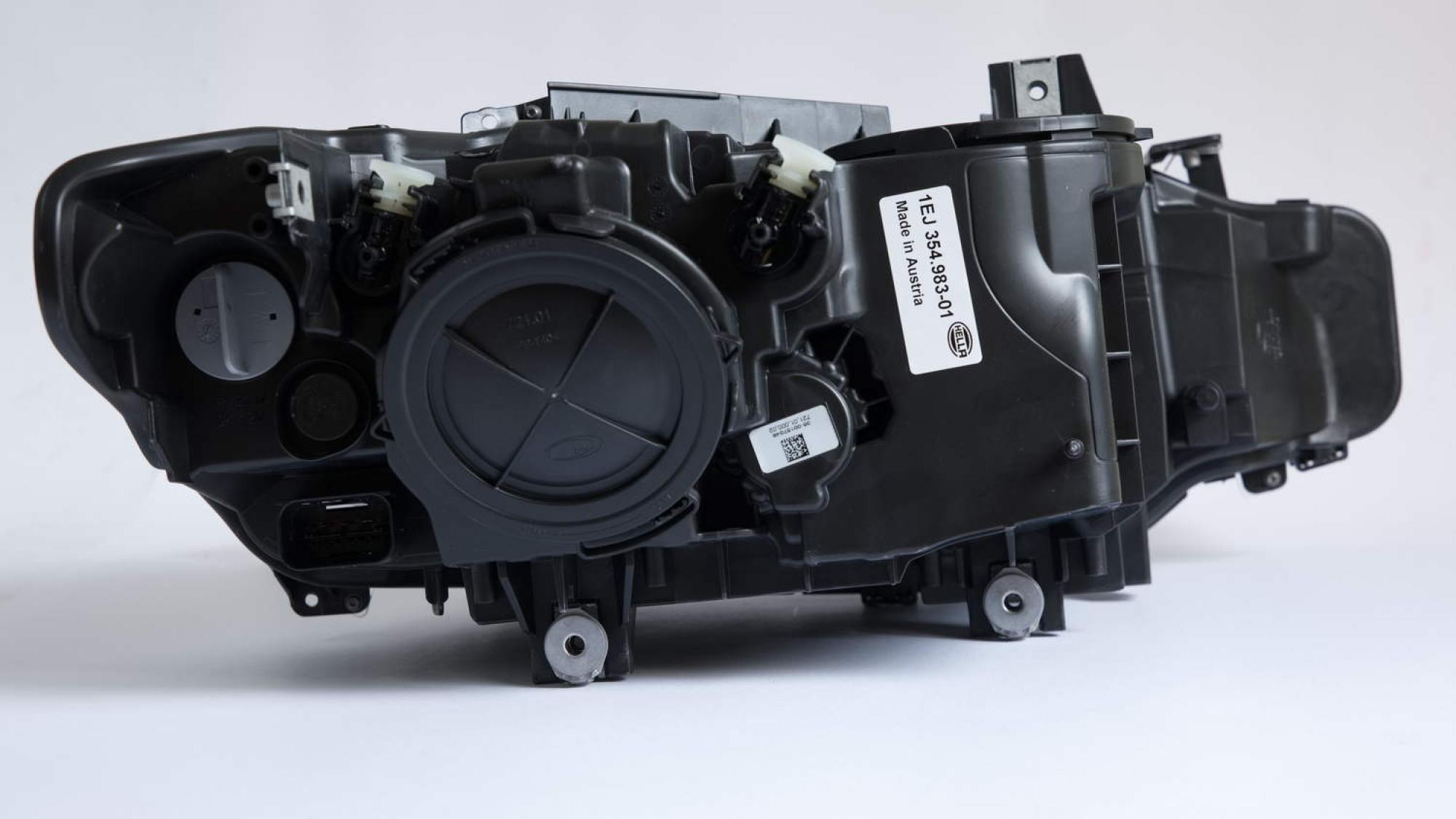 Halogen Scheinwerfer Links für BMW 3 F30 F31 63117259523 Hella 1EJ 354 983-011