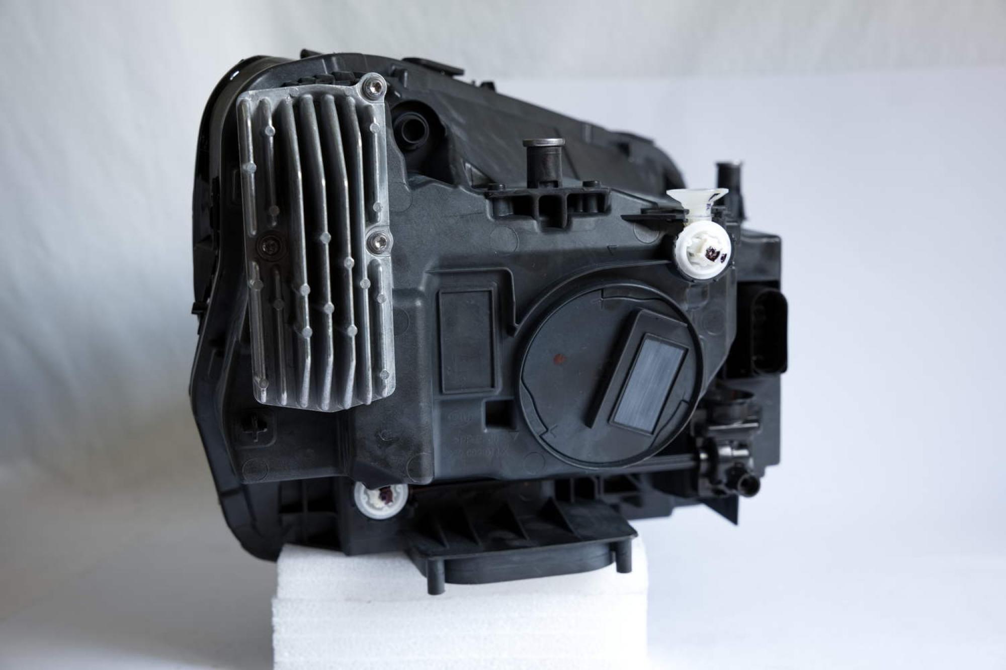 Hella linker LED Scheinwerfer LINKS für Mercedes GLB X247 1EX 013 080-611