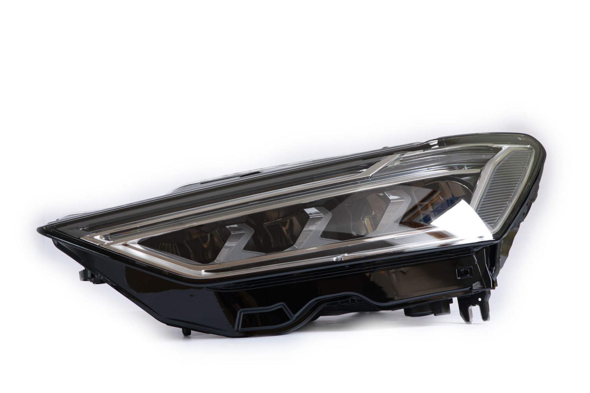 LED Scheinwerfer Links für Audi A7 Sportback OE-Nr 4K8941033C Hella 1EX 013 371-011