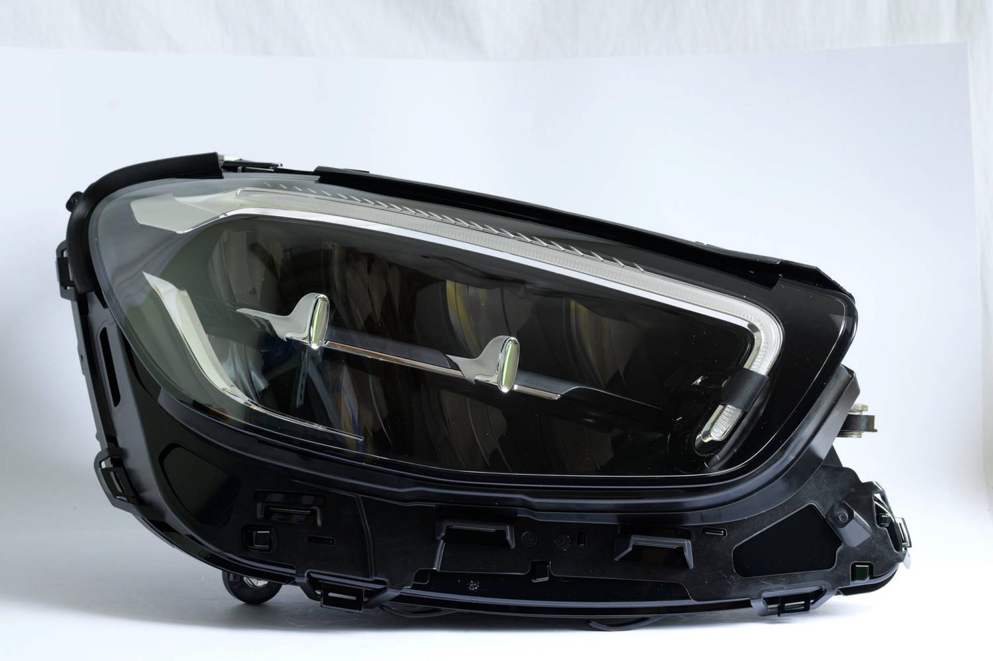 Hella linker LED Scheinwerfer für Mercedes E-Klasse W213 A238 S213 C238 1EX 014 215-321