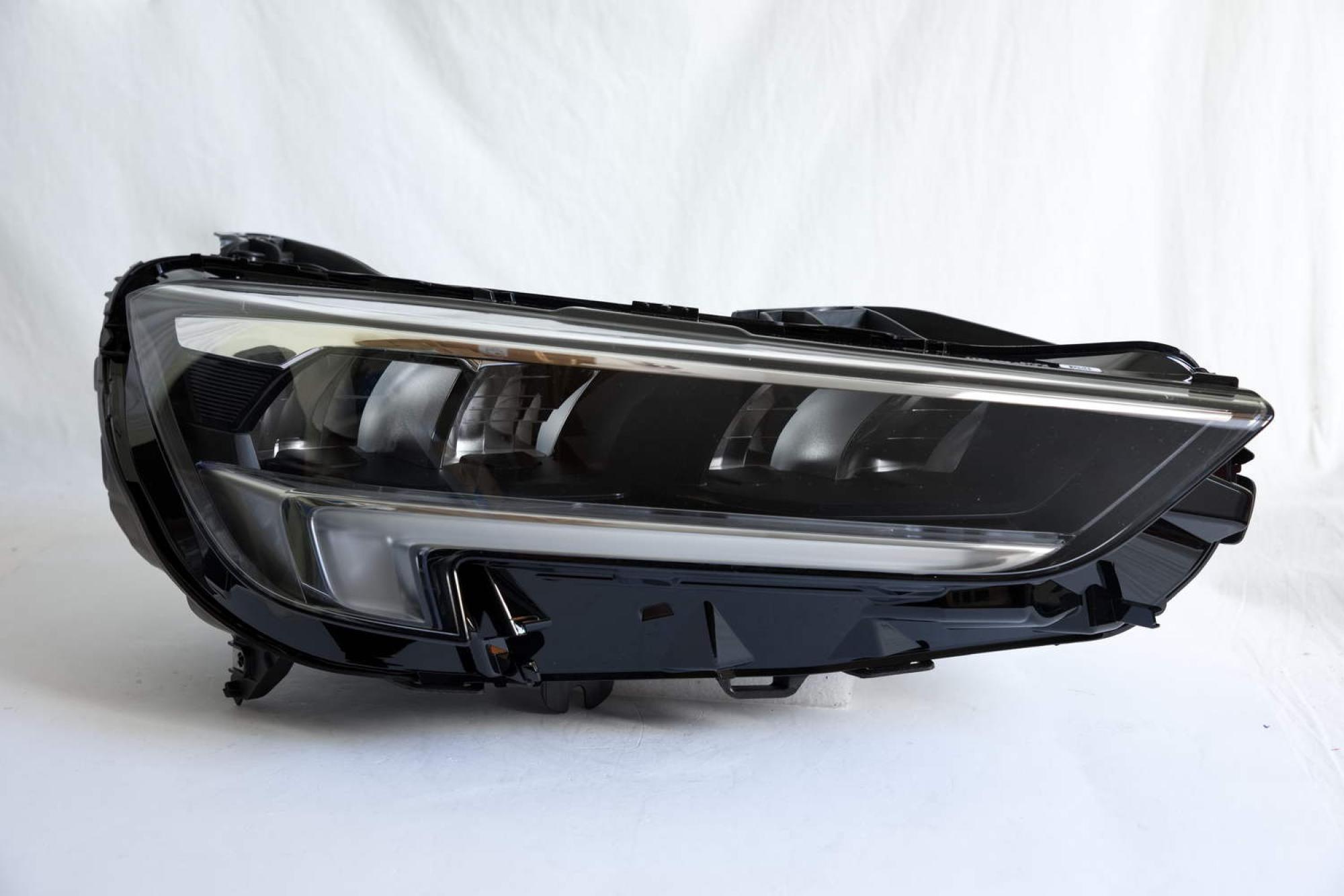 Hella LED Scheinwerfer Rechts für Opel Insignia B Grand Sport Sports Country Tourer – 1EX 354 882-021