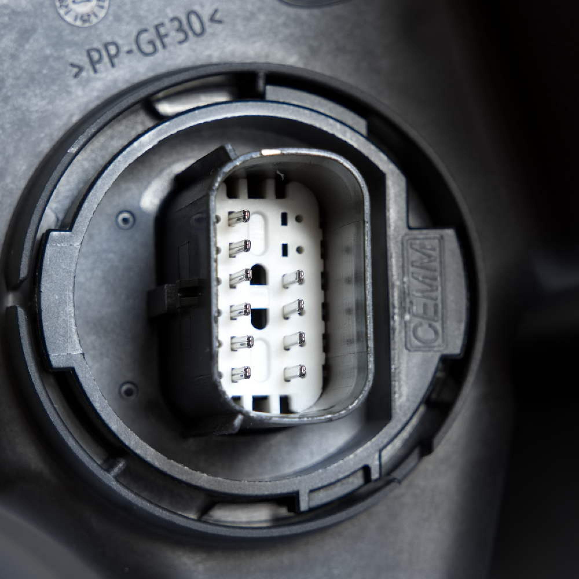 Hella LED Scheinwerfer Rechts für Opel Insignia B Grand Sport Sports Country Tourer – 1EX 354 882-021
