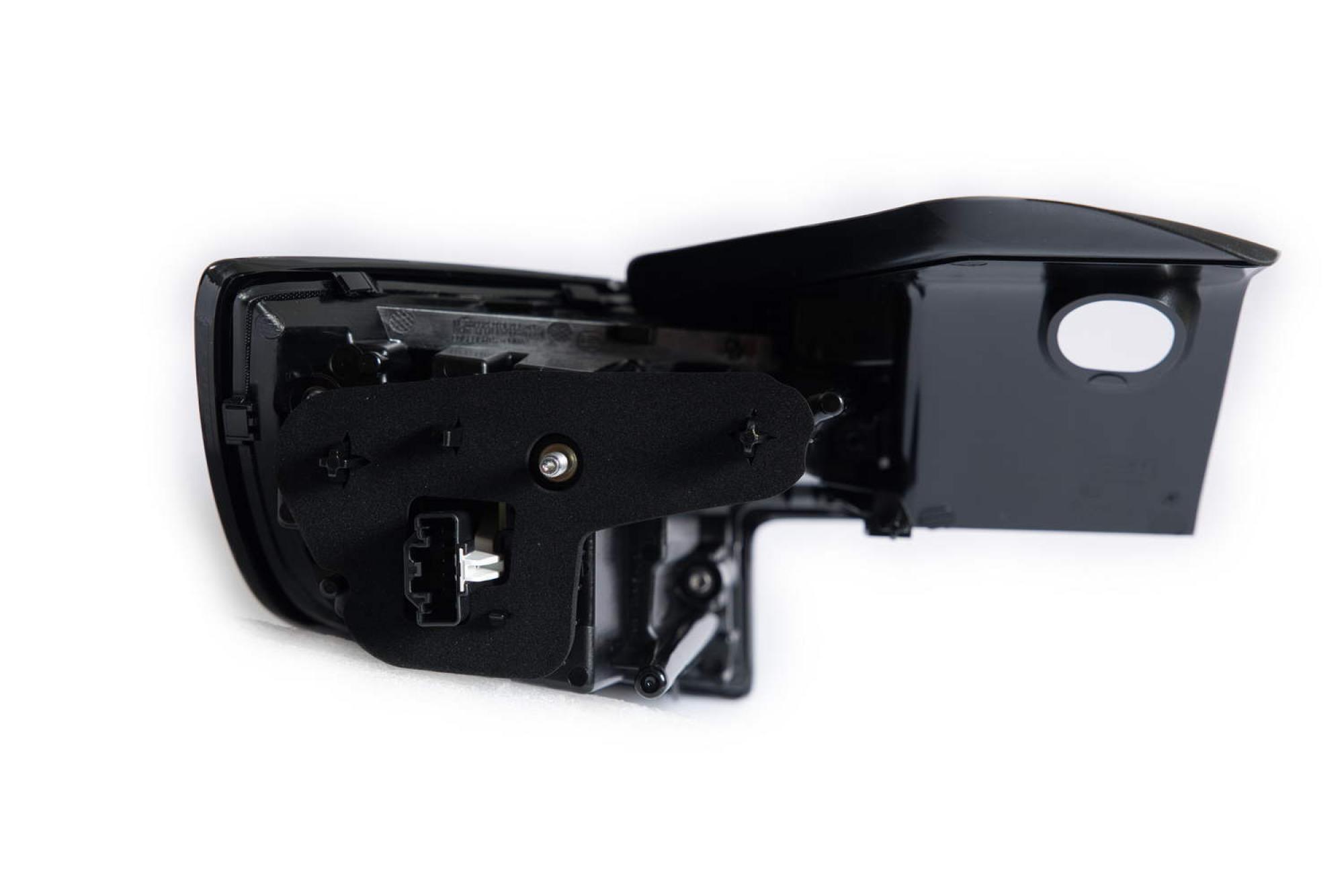 LED Rücklicht Heckleuchte Rechts für Opel Mokka- Hella 2SK 017 484-121