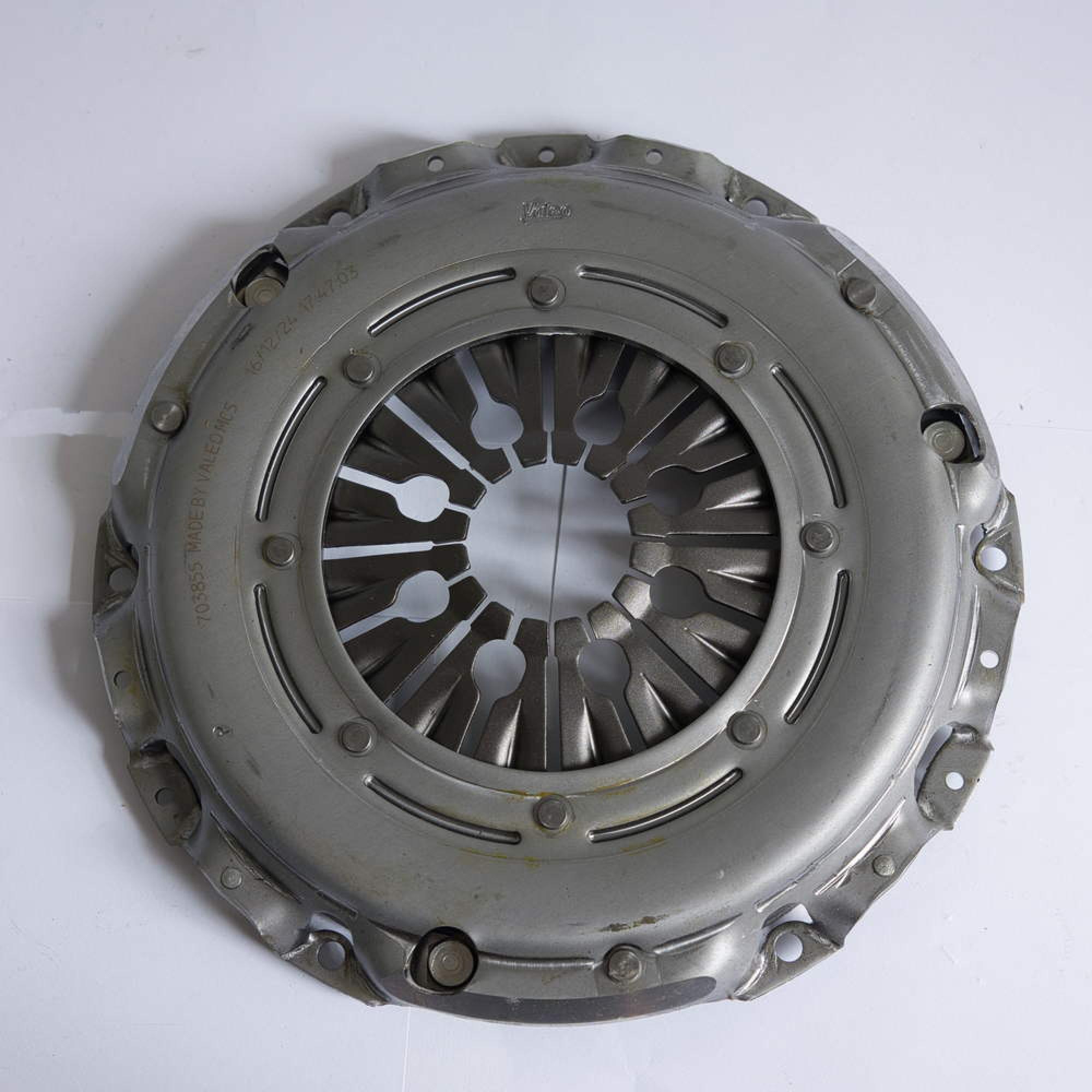 Kupplungssatz für Audi A3 TT Seat Altea Skoda Octavia II VW Golf V 2.0 TFSI Valeo 837347