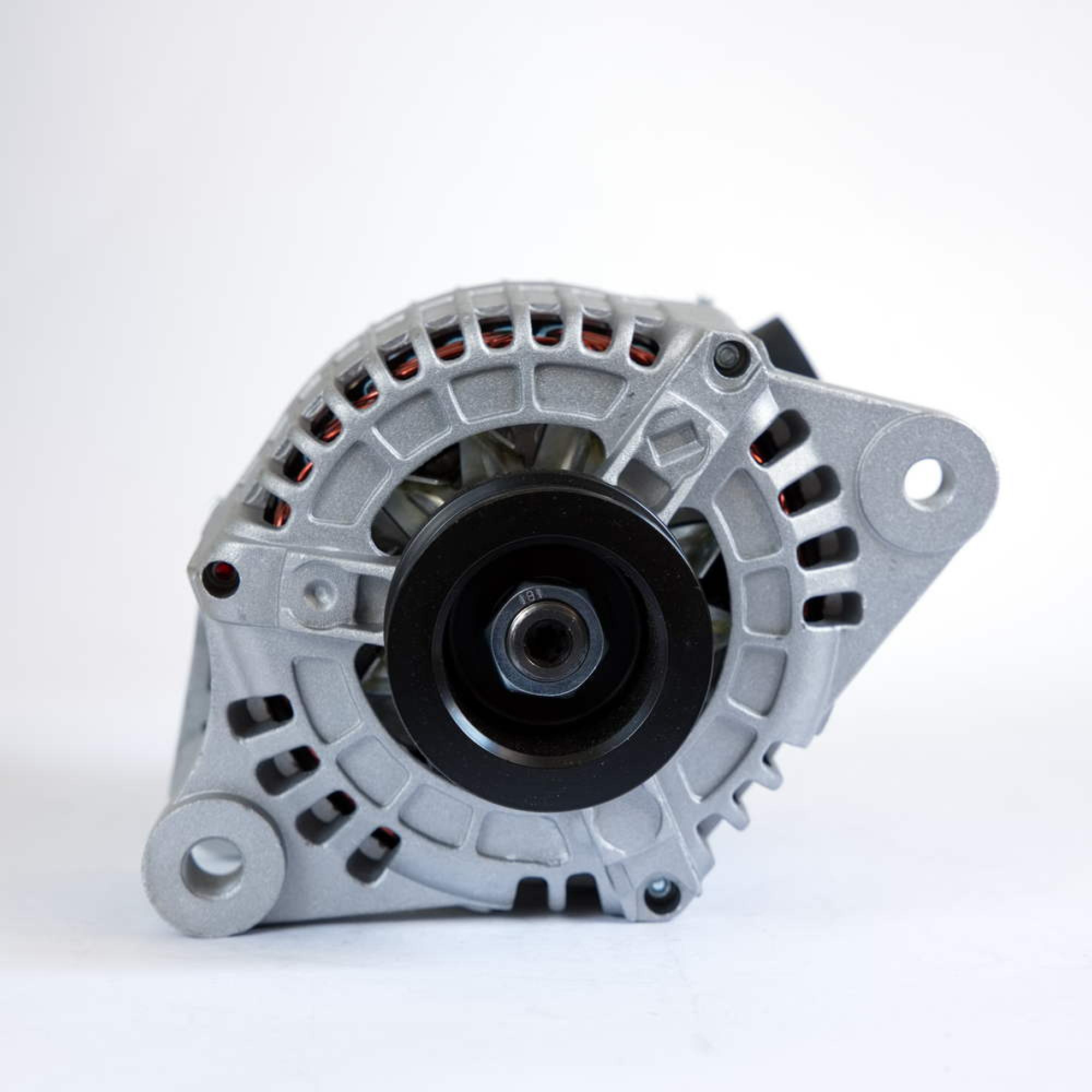 Hella Lichtmaschine Generator für Fiat Brava Bravo Marea Punto 1.8 GT 1.9 TD DS  8EL 012 426-981