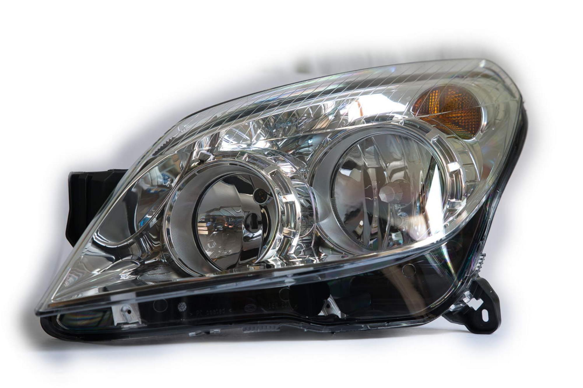 Linker Halogen Scheinwerfer Links für Opel Astra H - Hella 1EG 270 370-611