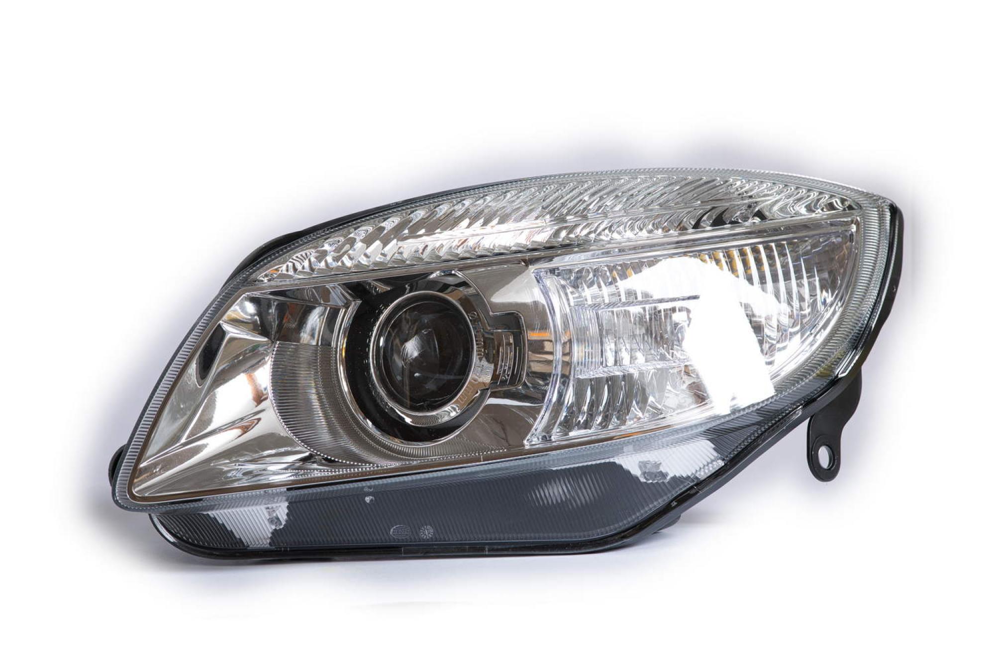 Scheinwerfer Links für Skoda Fabia II Roomster bis 2010 - Hella 1ZV 247 025-291