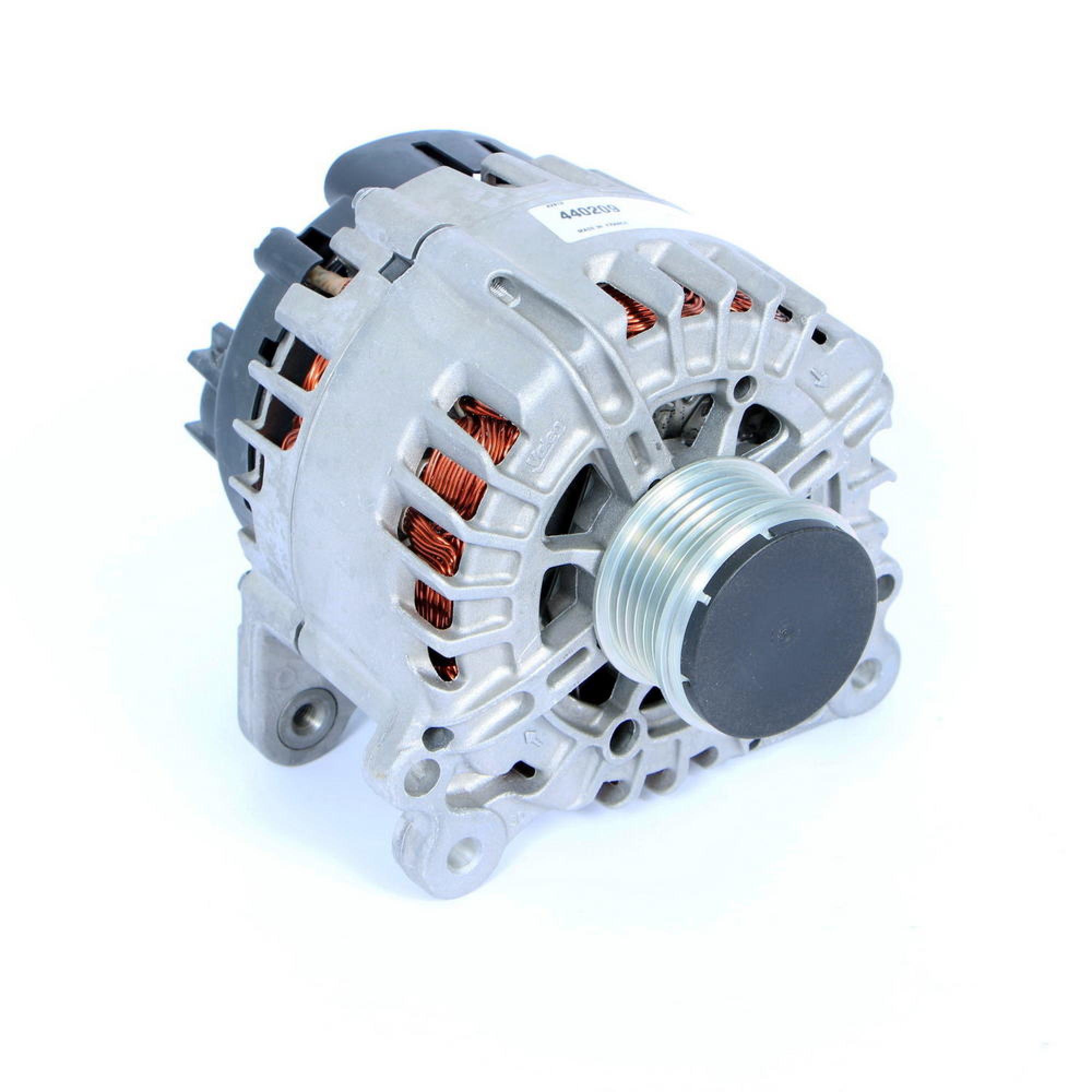 Valeo Lichtmaschine Generator LiMa für Audi A4 A5 Q5 2.7 3.0 TDI TG14C047 440209